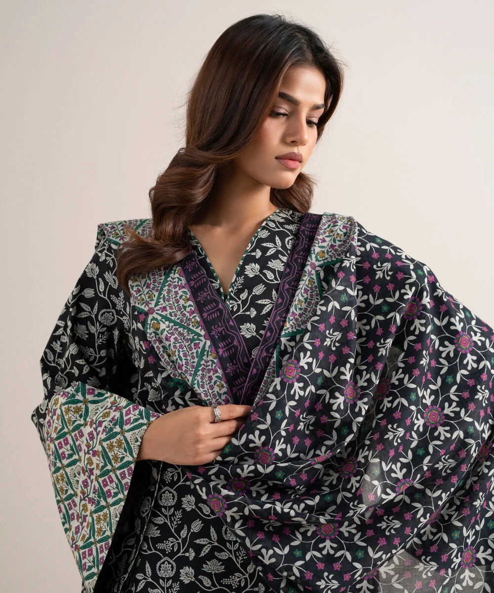 3 Piece - Printed Lawn Suit - U3PDDS26V621