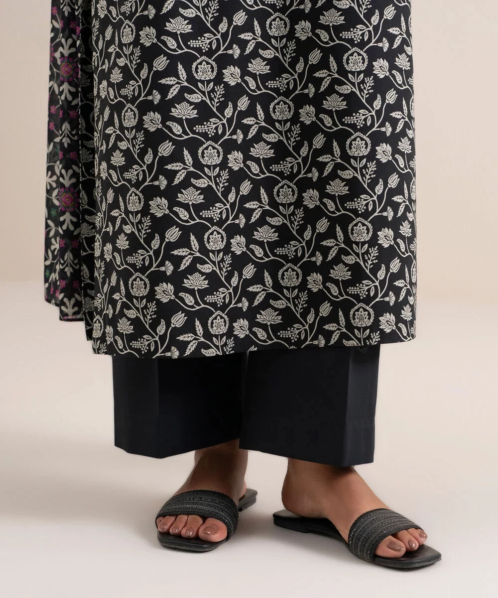 3 Piece - Printed Lawn Suit - U3PDDS26V621