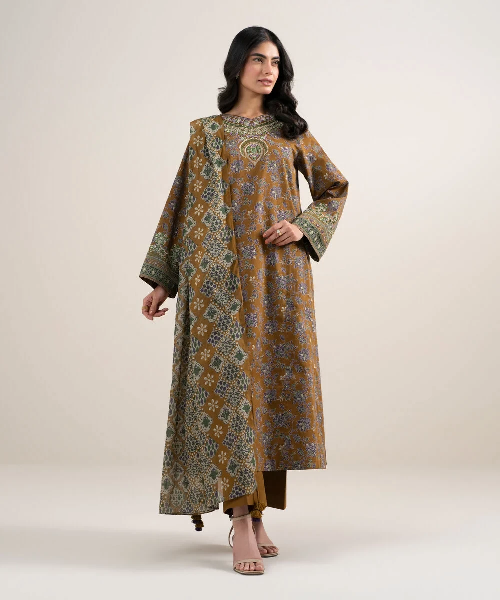 3 Piece - Embroidered Lawn Suit -  3PEDYS26V665