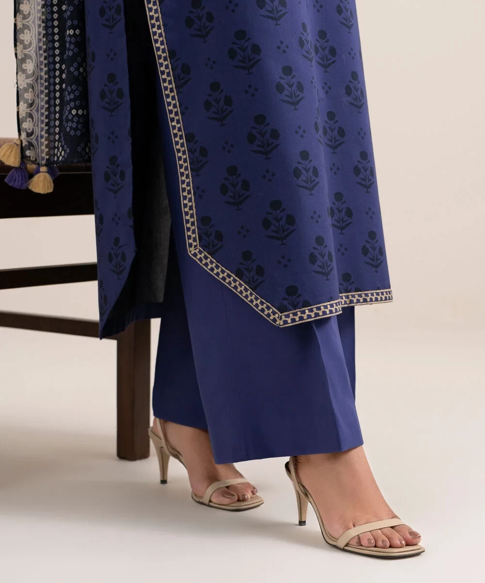 3 Piece - Embroidered Lawn Suit -  U3PDDS26V634