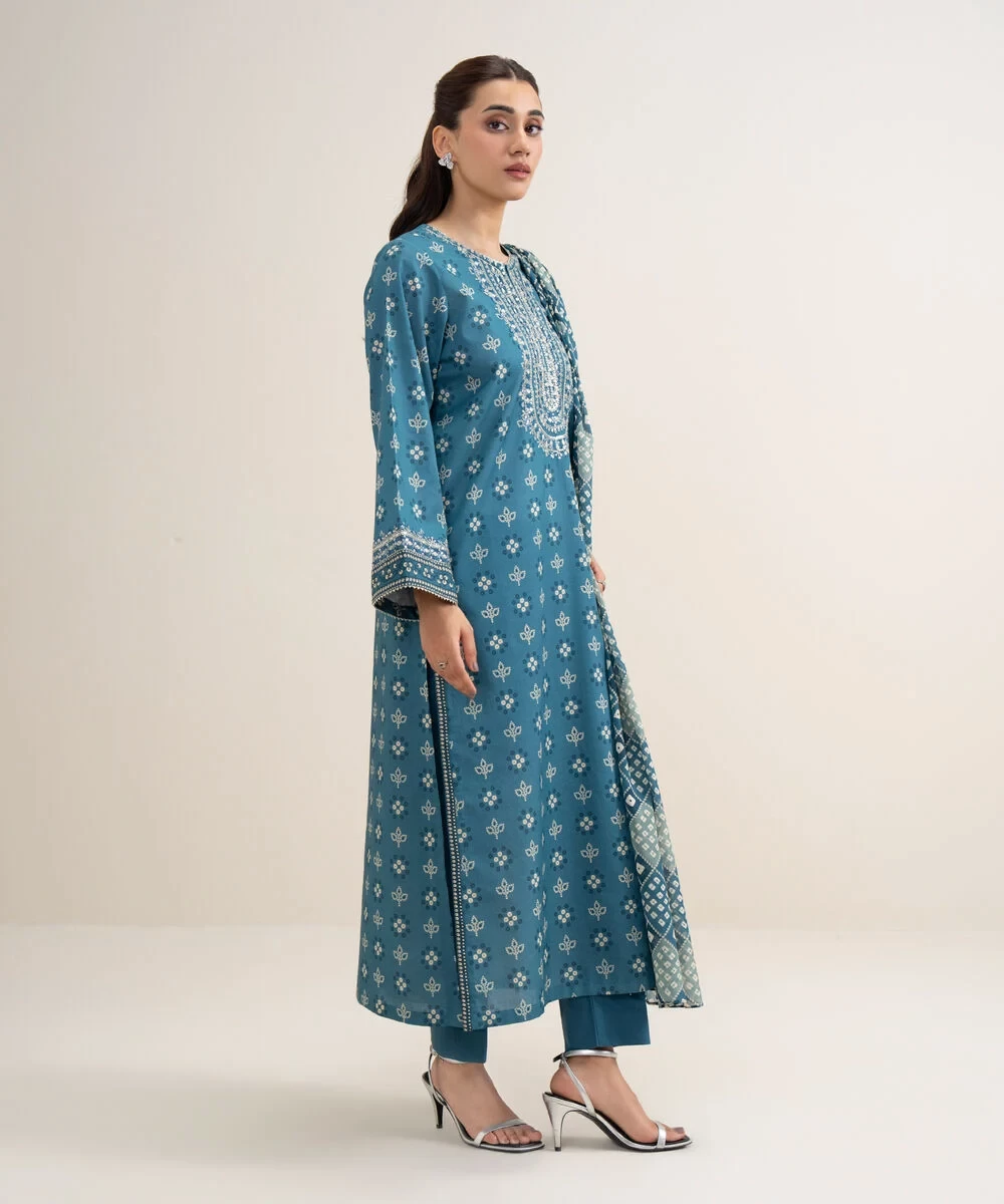 3 Piece - Embroidered Lawn Suit - 3PEDYS26V632