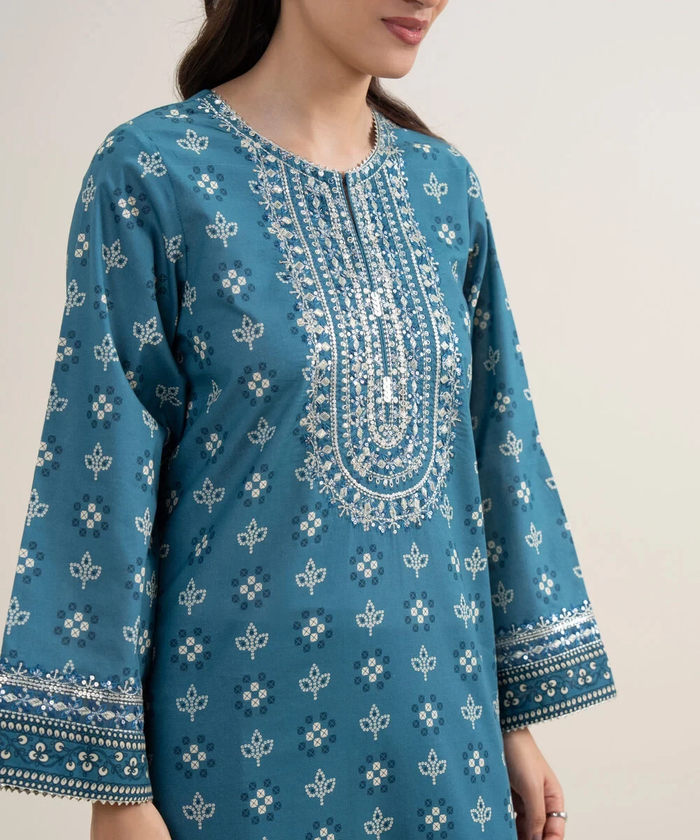 3 Piece - Embroidered Lawn Suit - 3PEDYS26V632