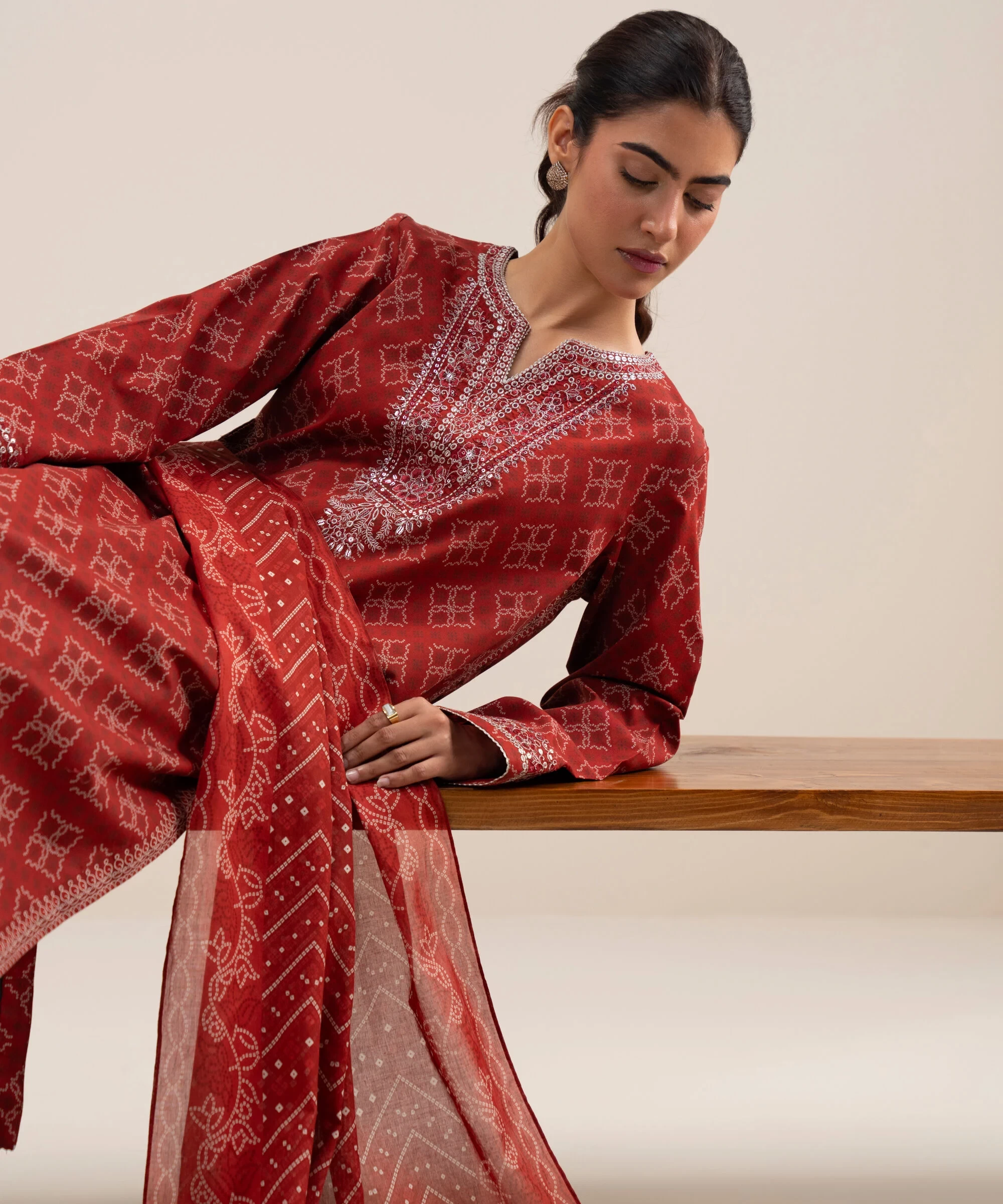 3 Piece - Embroidered Lawn Suit -  3PEDYS26V630