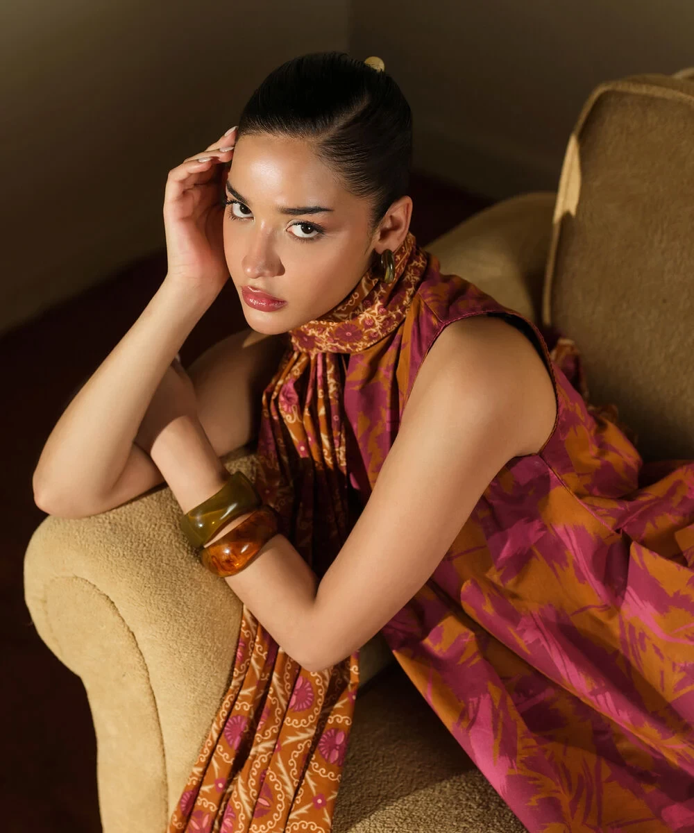 3 Piece - Printed Lawn Suit -  0U3PDYS26V69