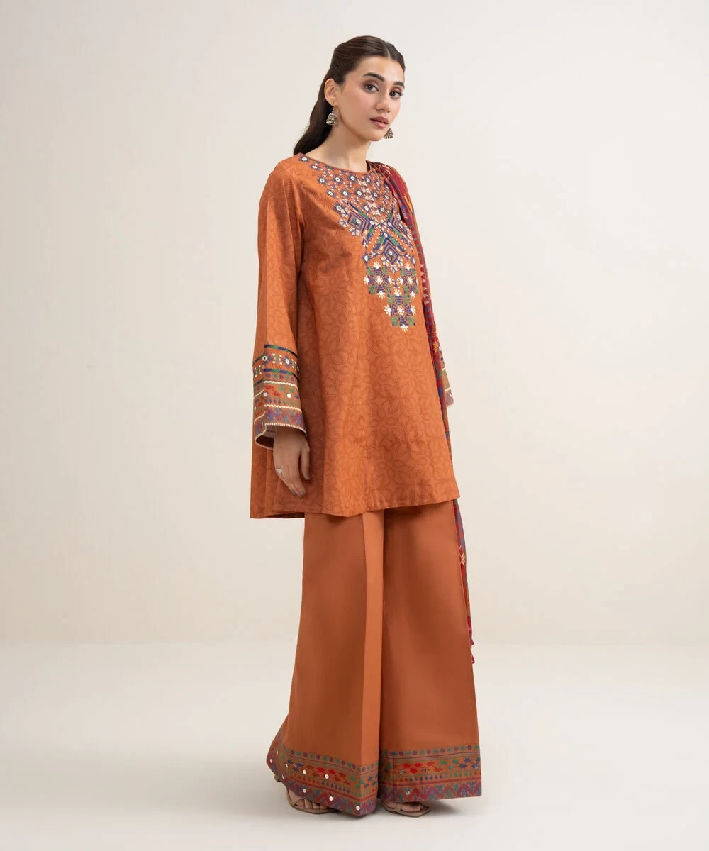 3 Piece - Embroidered Lawn Suit - U2TEDYS26V61