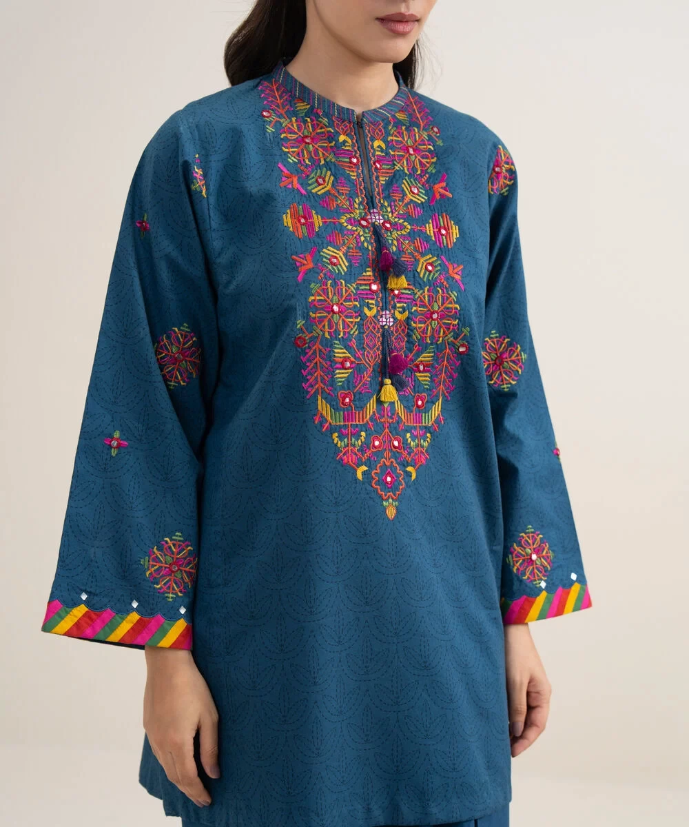3 Piece - Embroidered Lawn Suit - U2TEDYS26V63