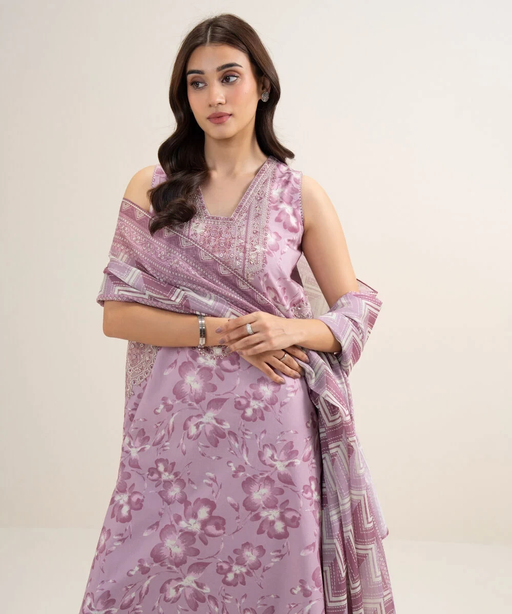 3 Piece - Embroidered Lawn Suit - 2DEDYS26V642