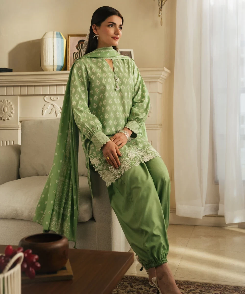 3 Piece - Embroidered Lawn Suit - 3PEDYS26V628