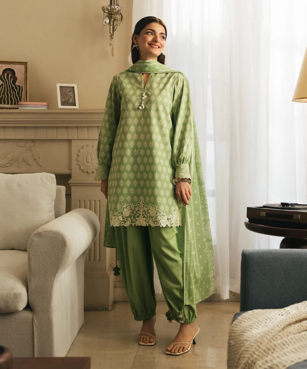 3 Piece - Embroidered Lawn Suit - 3PEDYS26V628