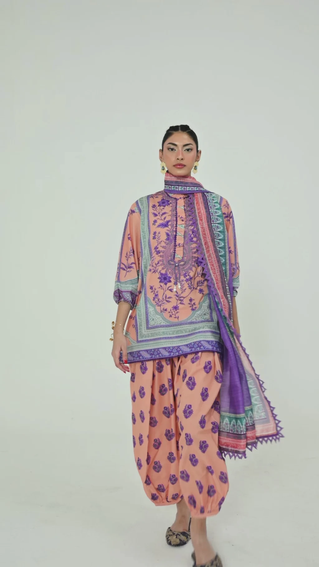 Printed 3 Piece Lawn Suit - H264-008B-3CG