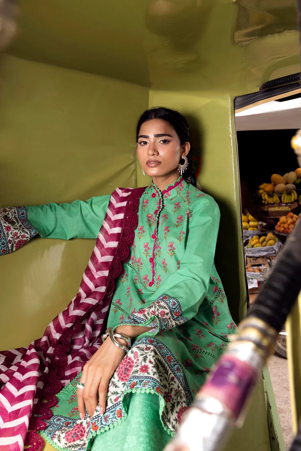 Printed 3 Piece Lawn Suit - H264-002B-3CG