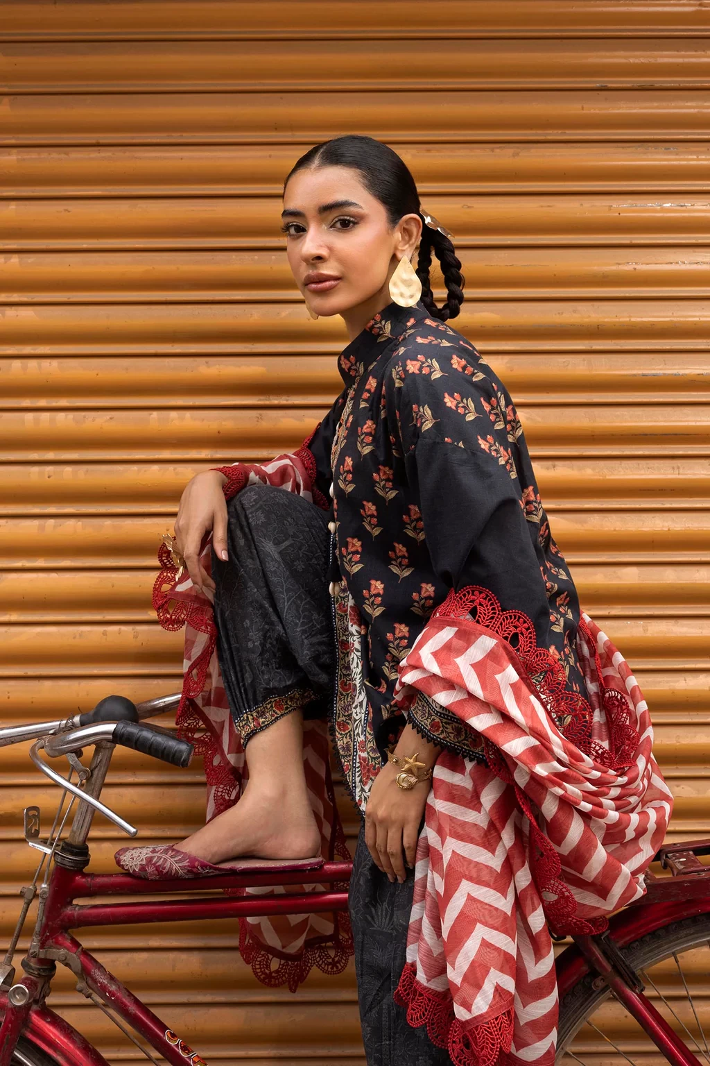 Printed 3 Piece Lawn Suit - H264-002A-3CG