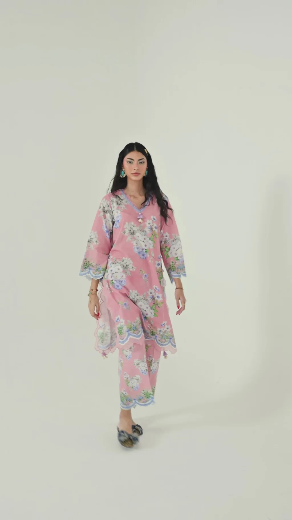 Printed 2 Piece Lawn Suit - H264-001B-2C
