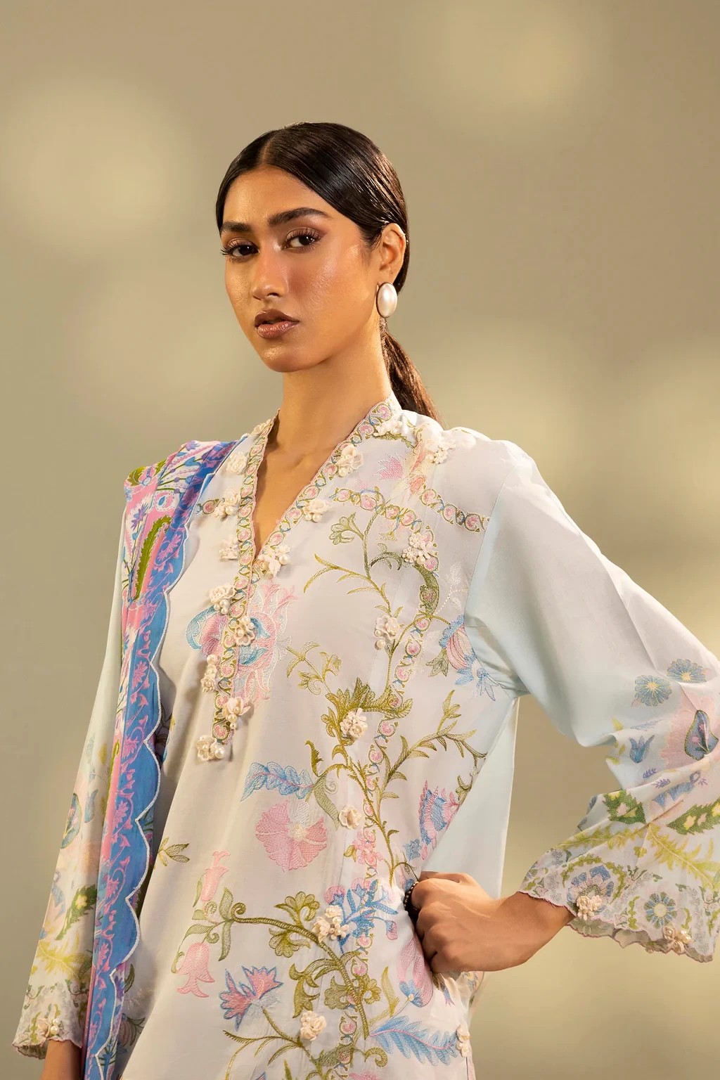 Embroidered 3 Piece Muzlin Suit - M262-012B-CJ