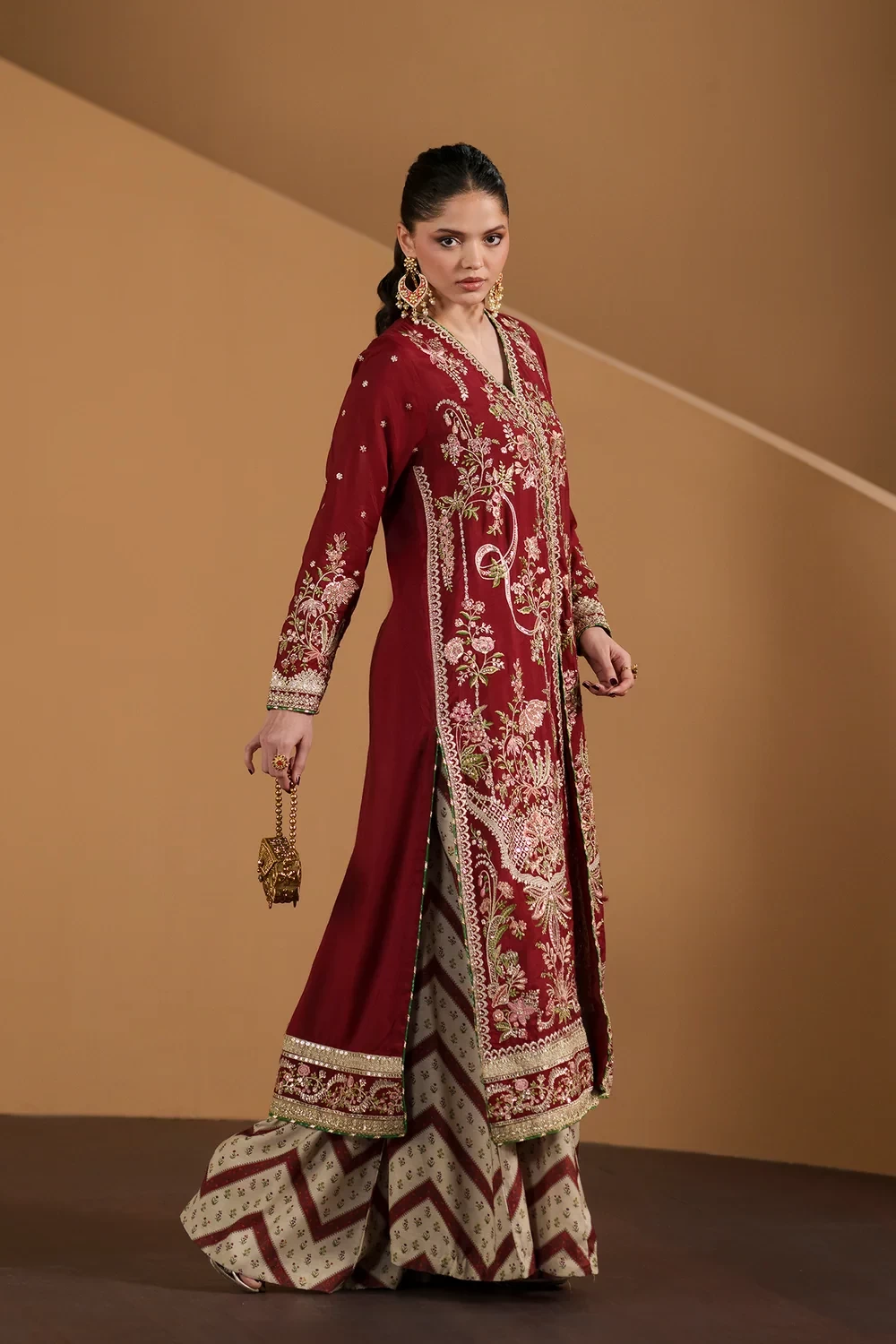 EMBROIDERED SUIT - E1212/104/306