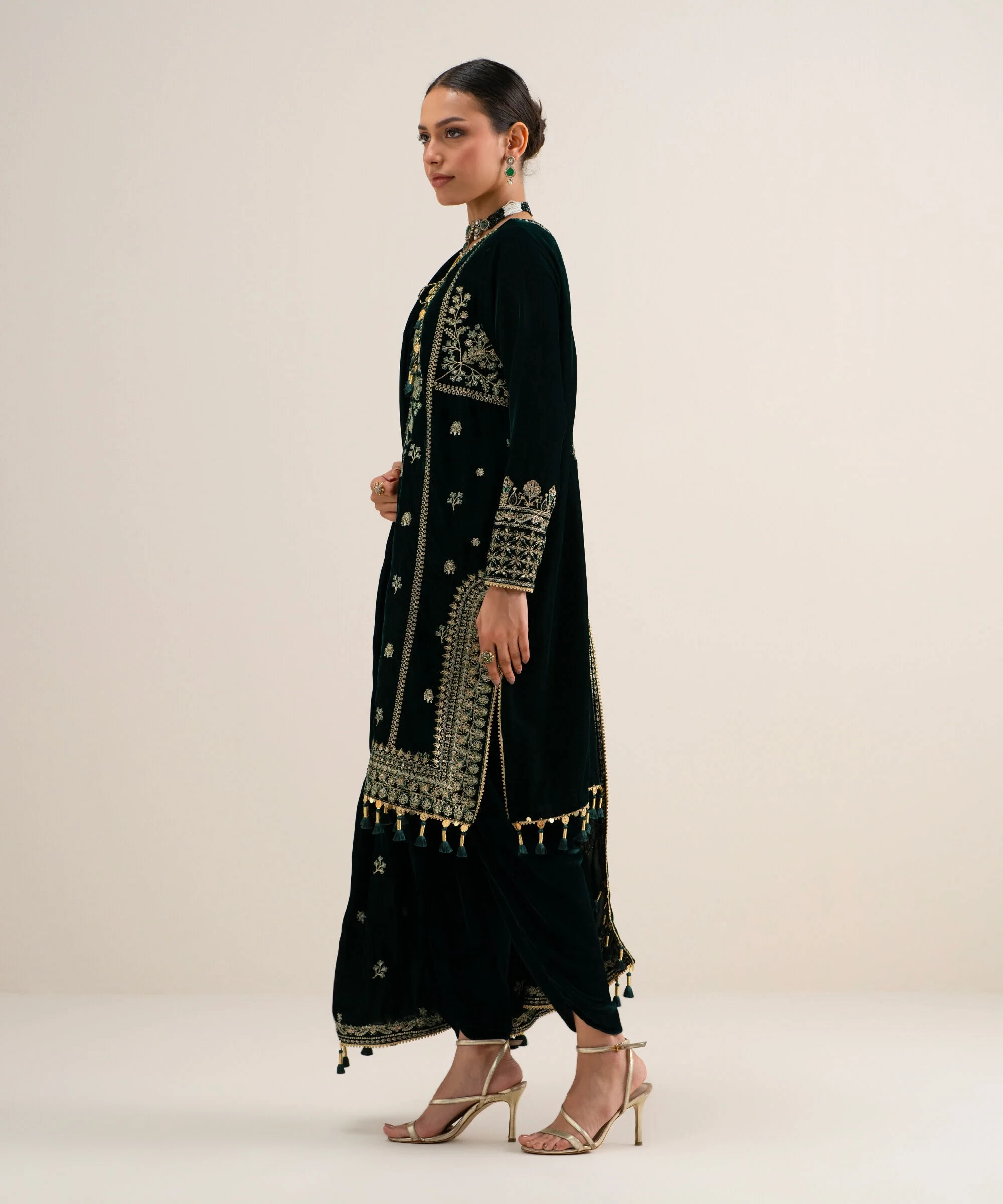 3 Piece - Embroidered Velvet Suit - 3PELXS26V816