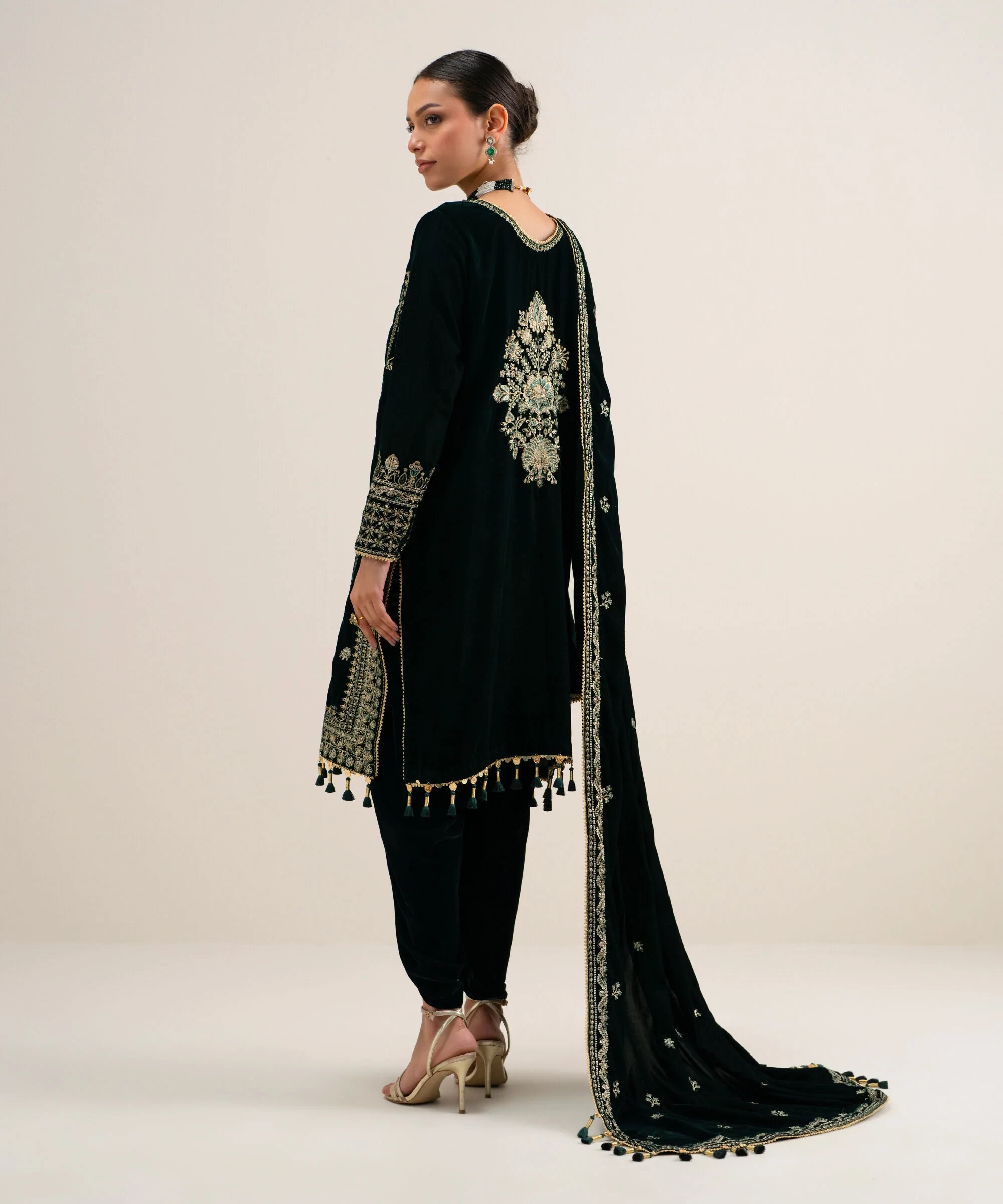 3 Piece - Embroidered Velvet Suit - 3PELXS26V816