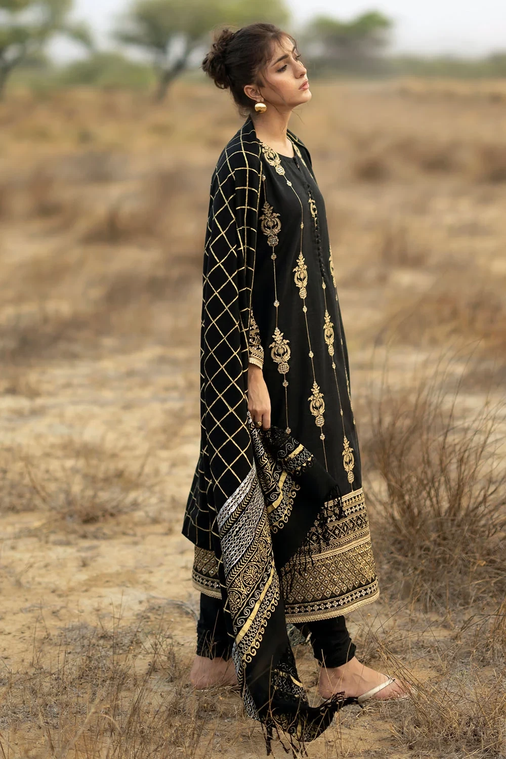 3 Piece Embroidered Khaddar Suit with Gold & Lacquer Printed Pashmina Dupatta - 