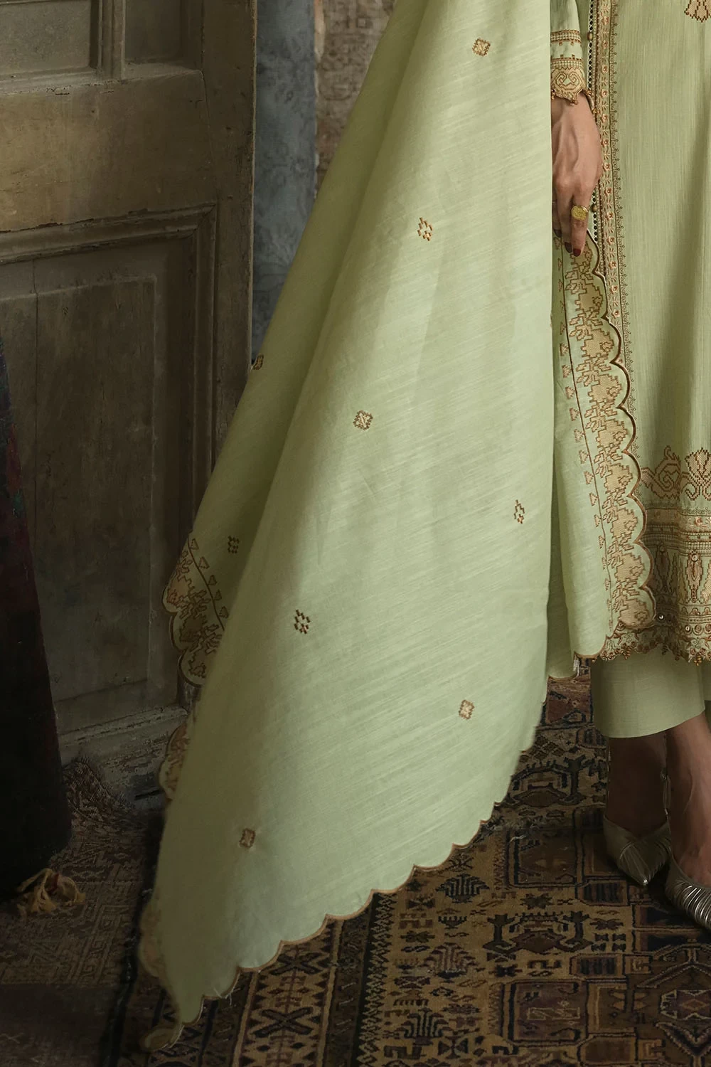 3 Piece Embroidered Khaddar Suit with Embroidered Khaddar Dupatta - W-FB-CW-26-4