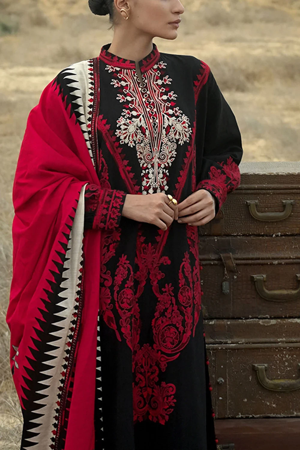 3 Piece Embroidered Khaddar Suit with Embroidered Printed Khaddar Dupatta - W-FB