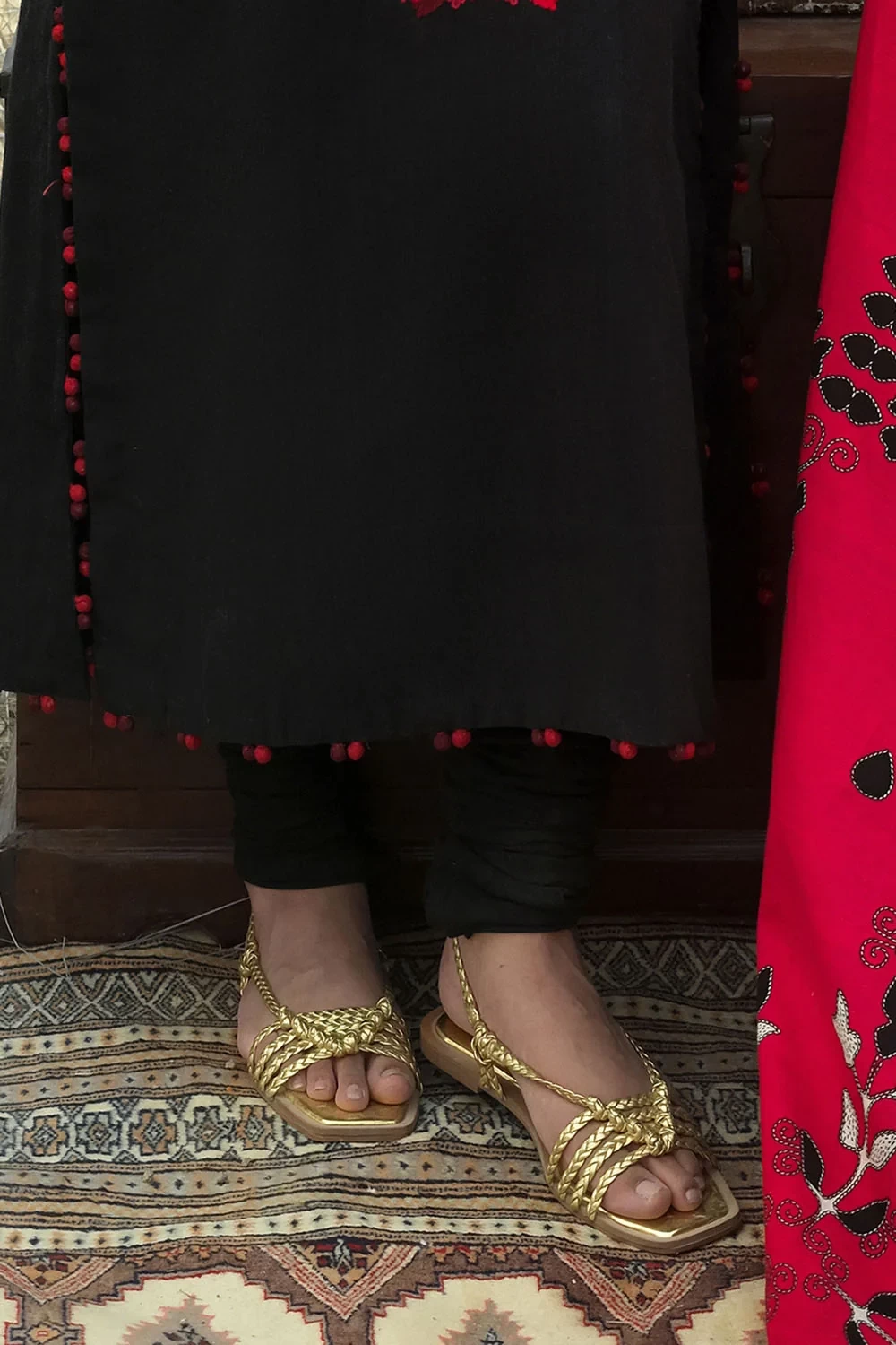3 Piece Embroidered Khaddar Suit with Embroidered Printed Khaddar Dupatta - W-FB