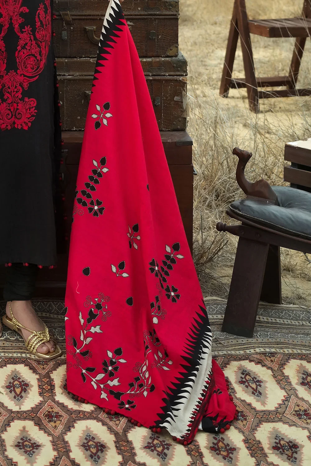 3 Piece Embroidered Khaddar Suit with Embroidered Printed Khaddar Dupatta - W-FB