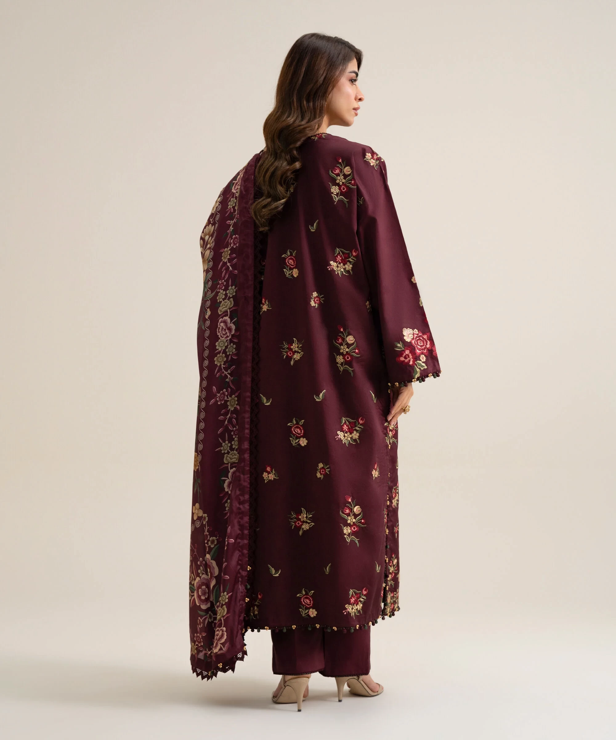 3 Piece - Embroidered Cotton Suit - U3PELXS26V99