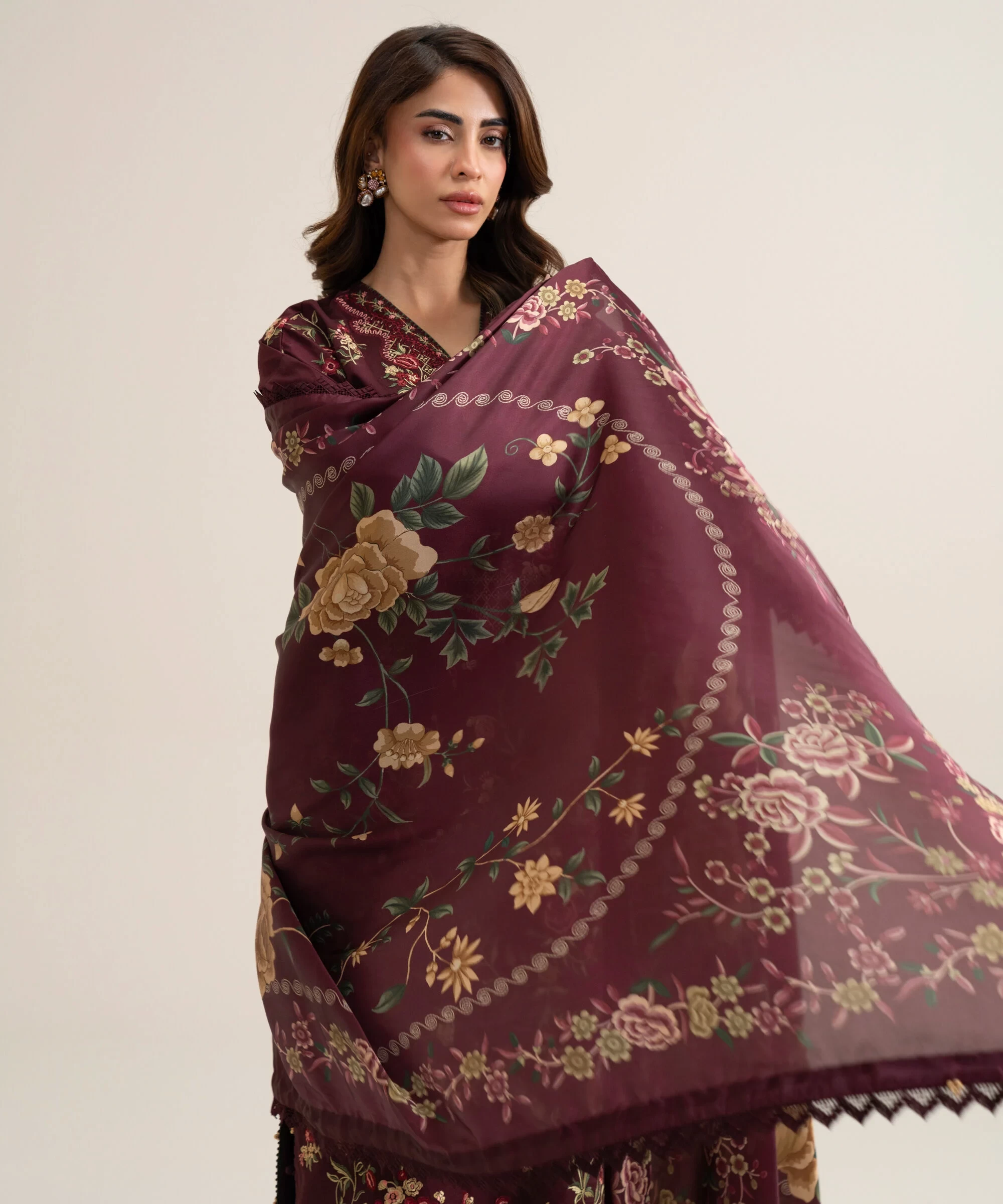 3 Piece - Embroidered Cotton Suit - U3PELXS26V99