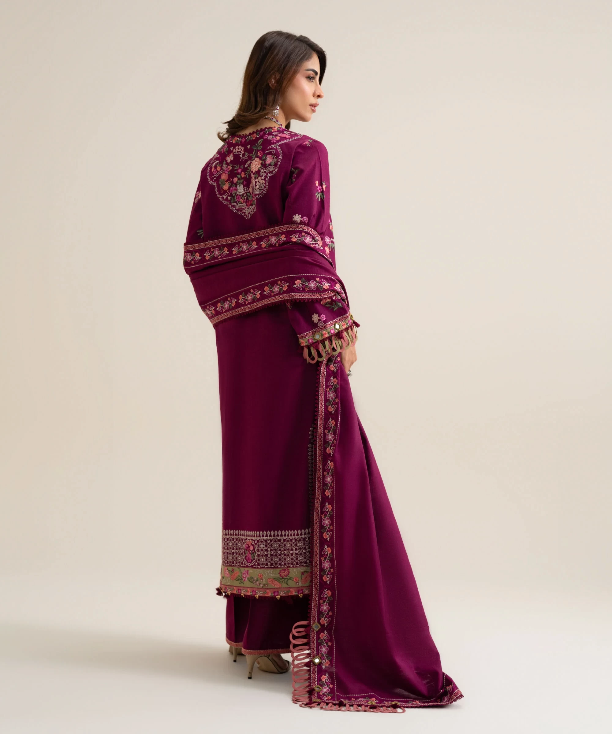 3 Piece - Embroidered Basic Khaddar Suit - U3PELX26V938