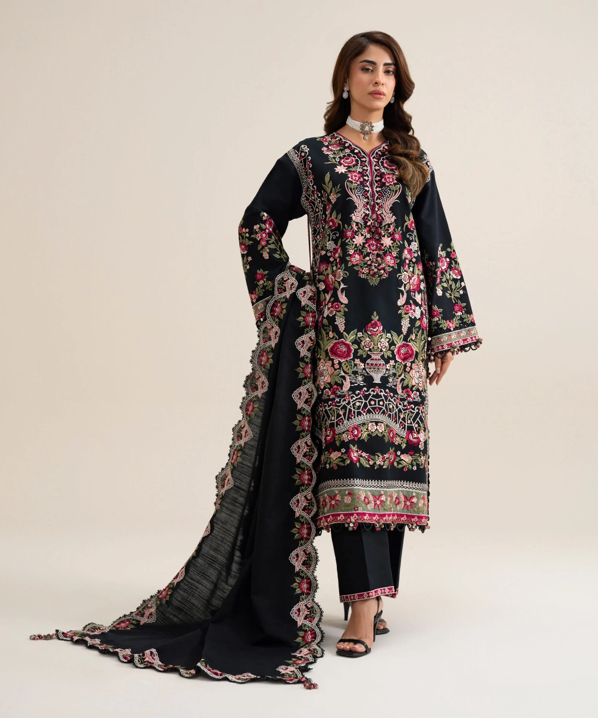 3 Piece - Embroidered Basic Khaddar Suit - U3PELX26V937