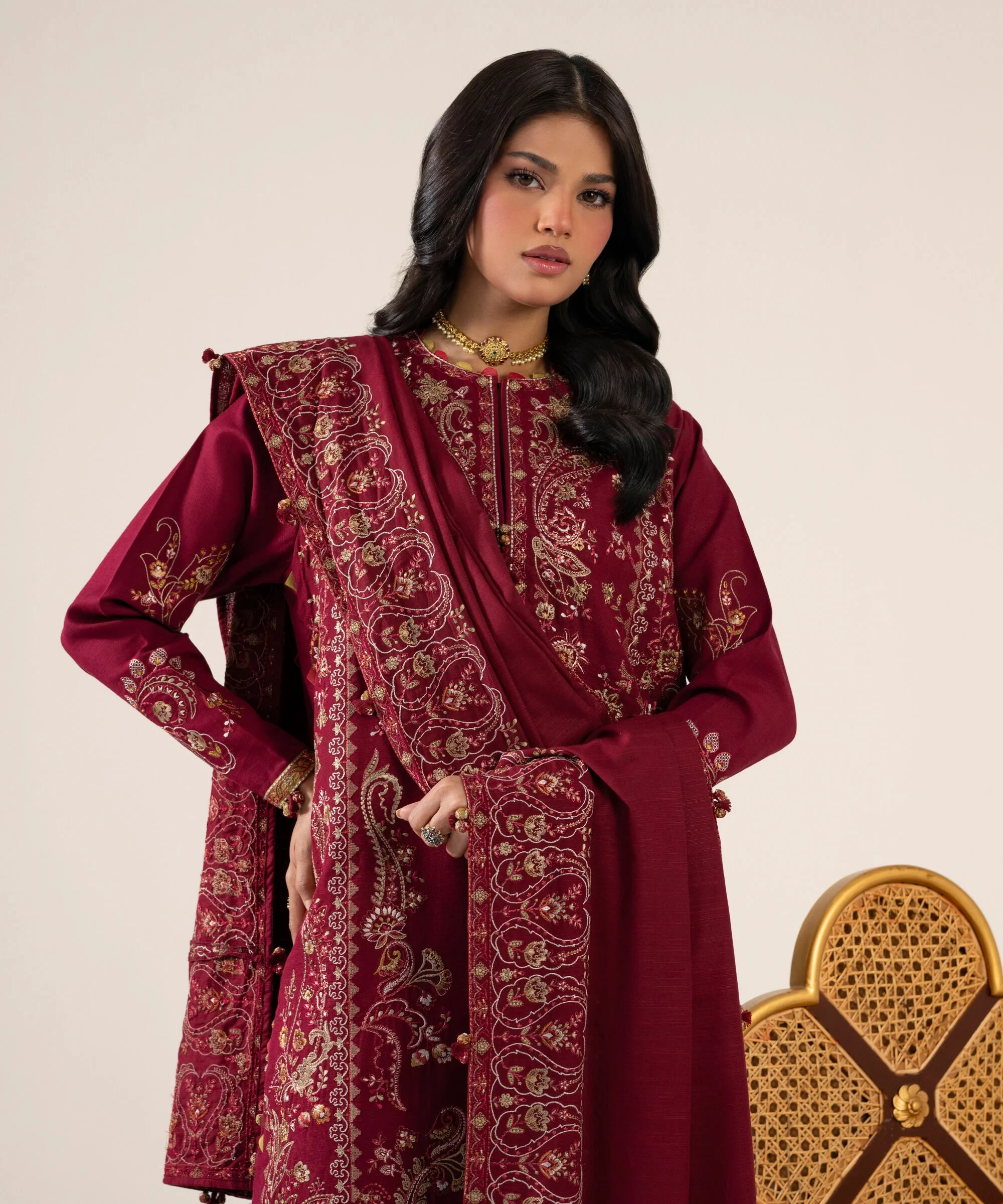 3 Piece - Embroidered Basic Khaddar Suit - U3PELX26V935