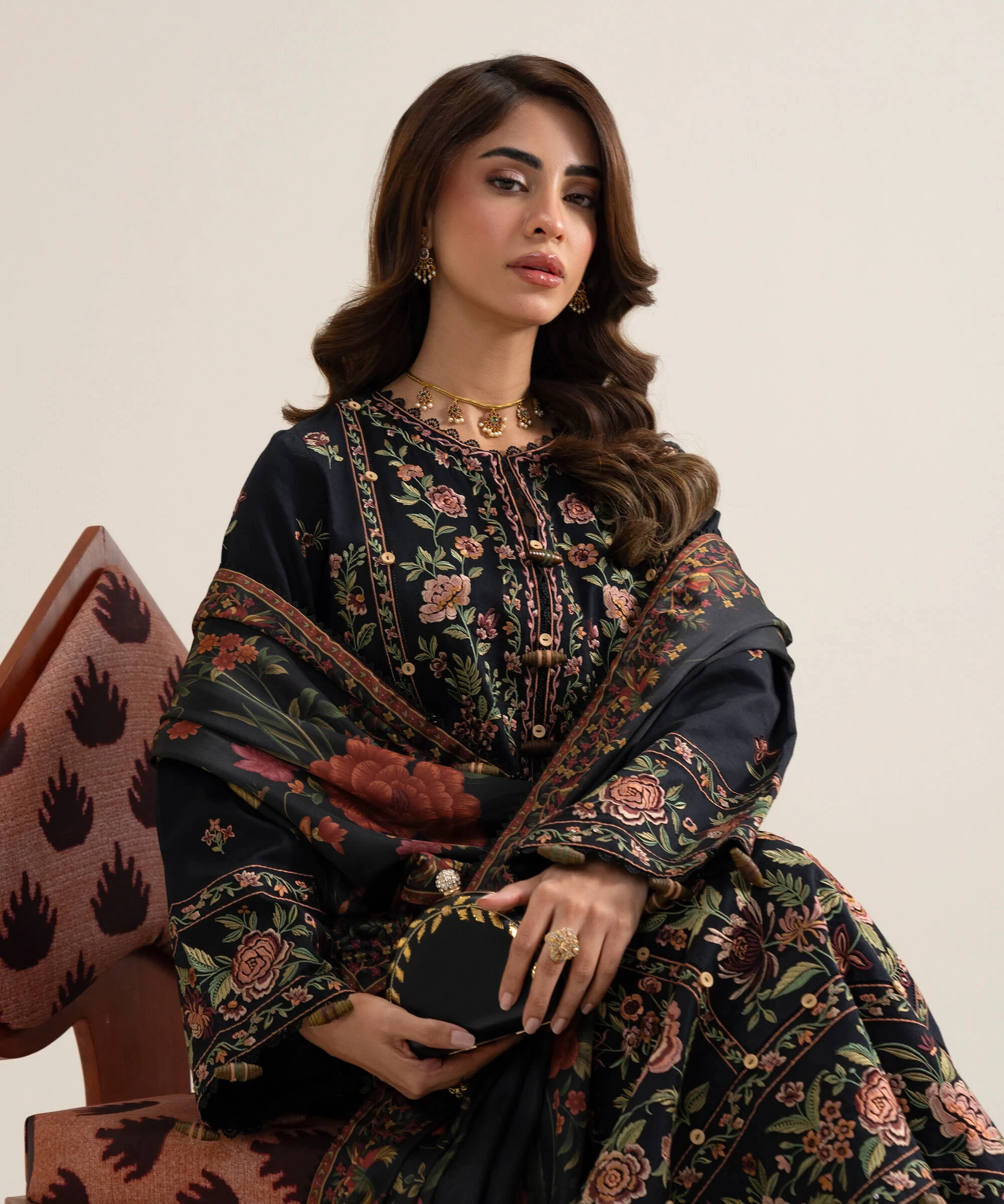 3 Piece - Embroidered Fine Cotton Satin Suit - U3PELX26V910