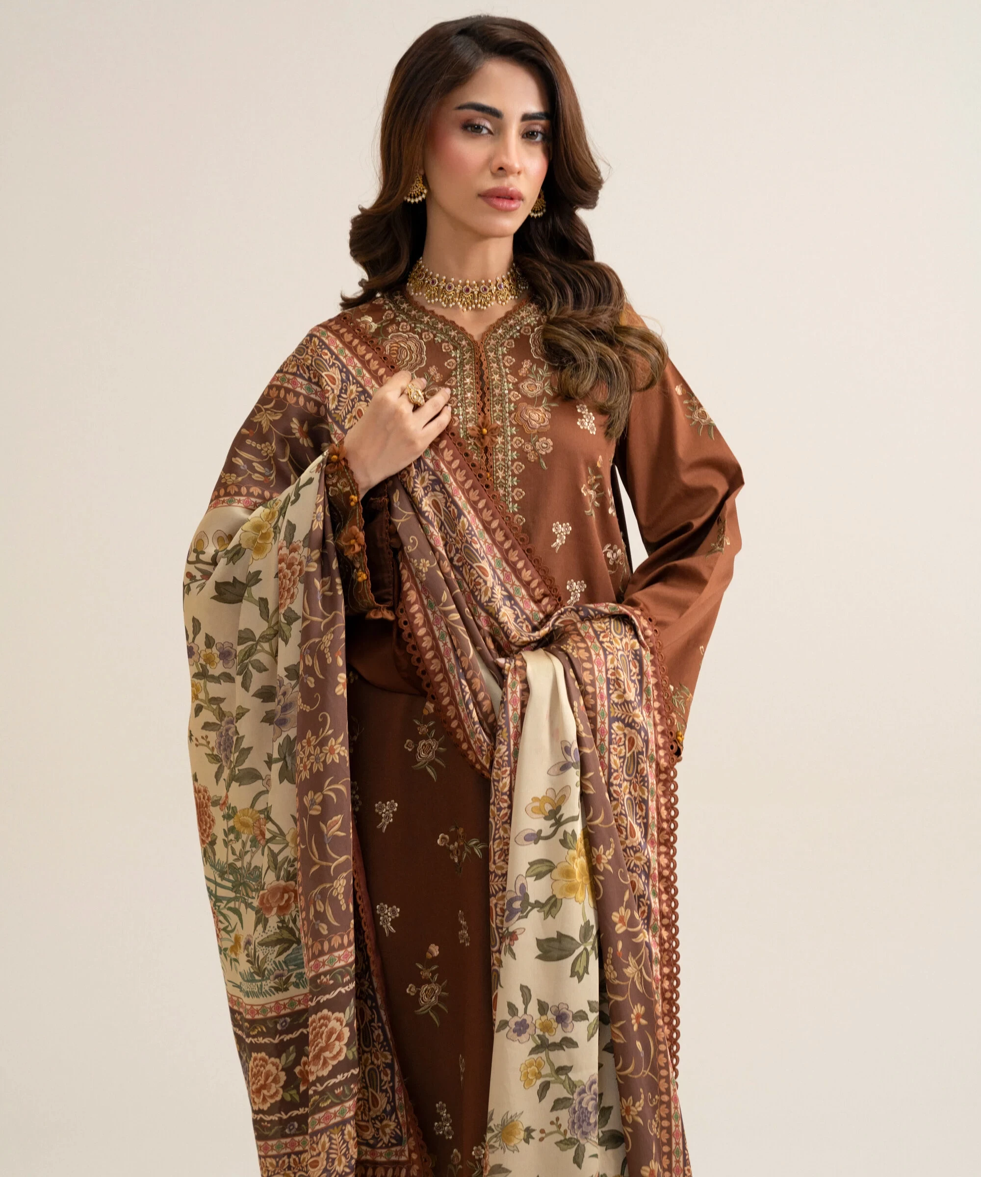 3 Piece - Embroidered Fine Cotton Satin Suit - U3PELX26V911
