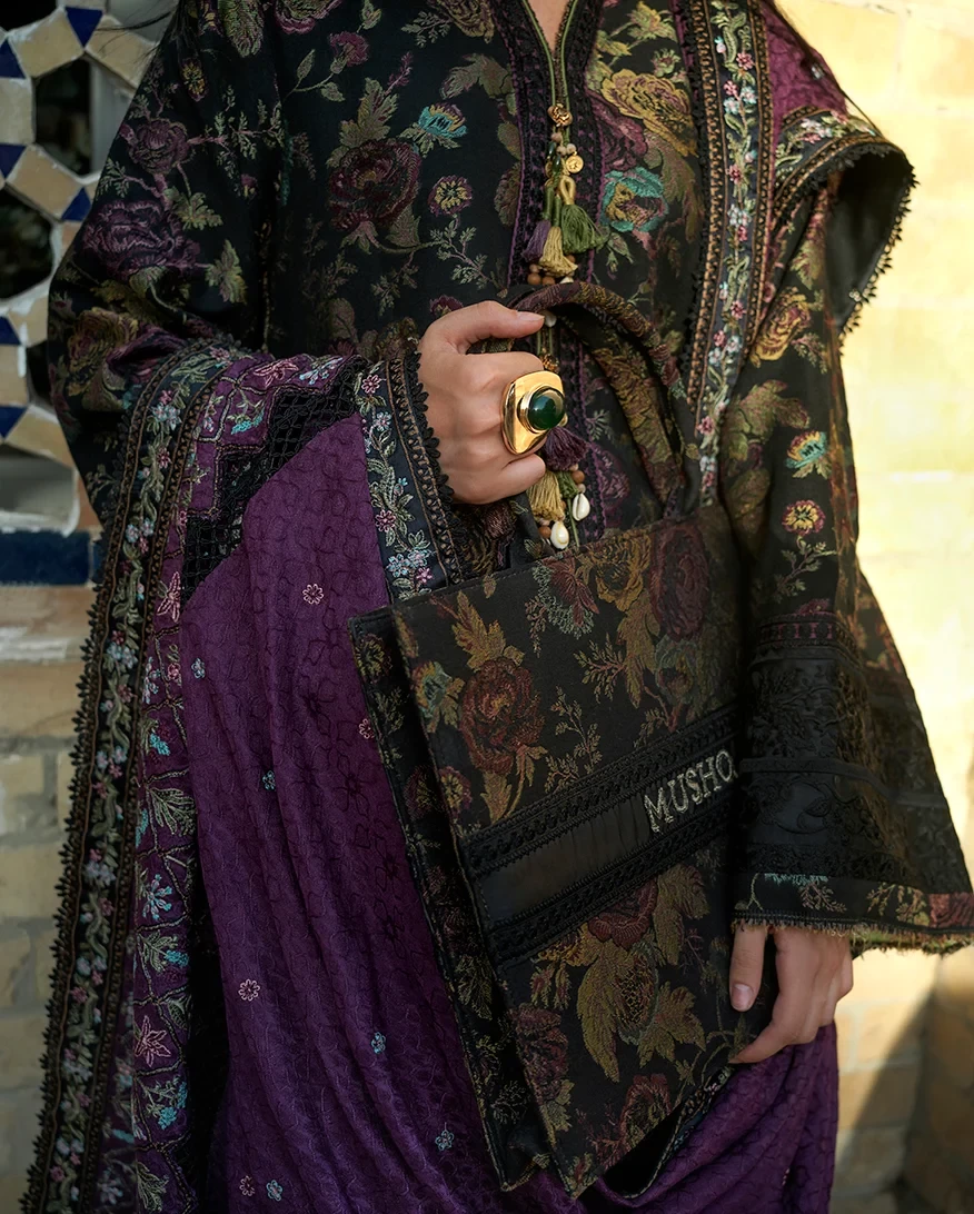 Registan Moon - MUNWI260102S