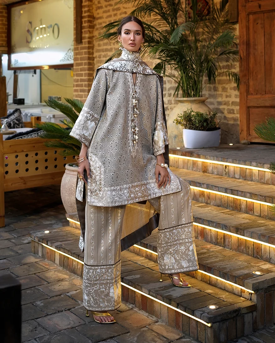 Eastern Empress - MUNWI260108U