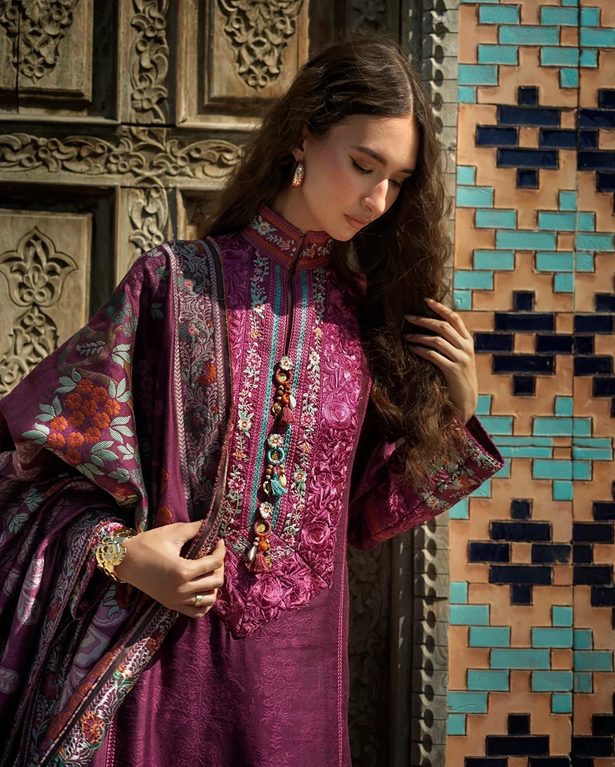 Mosaic Reverie - MUNWI260106U