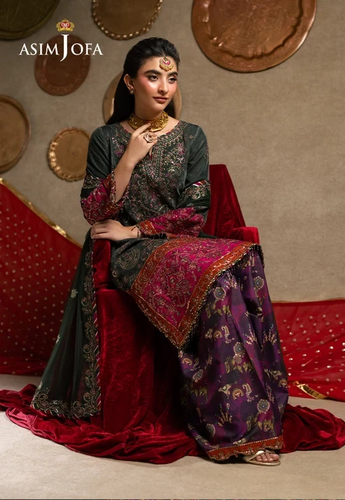 AJUMV-04 Embroidered Velvet 3 Pcs