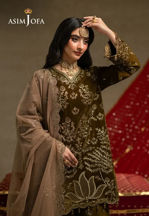 AJUMV-06 Embroidered Velvet 3 Pcs