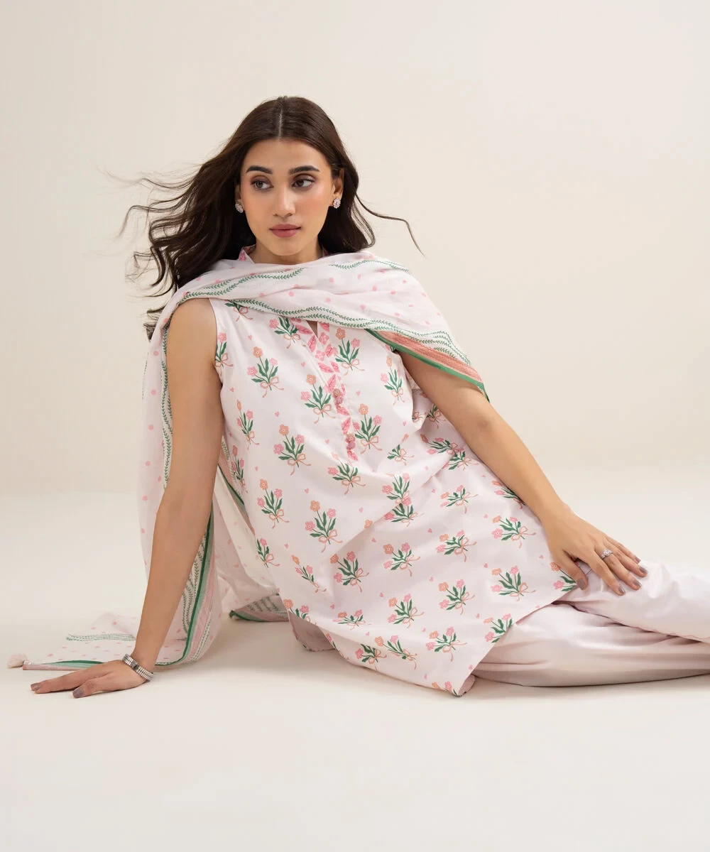3 Piece - Printed Lawn Suit - U2DEDYS26V65