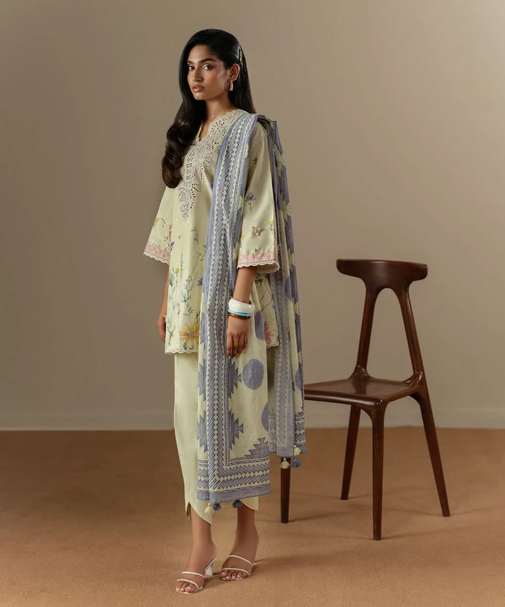 3 Piece - Embroidered Zari Lawn Suit - 3PEDYS26V633