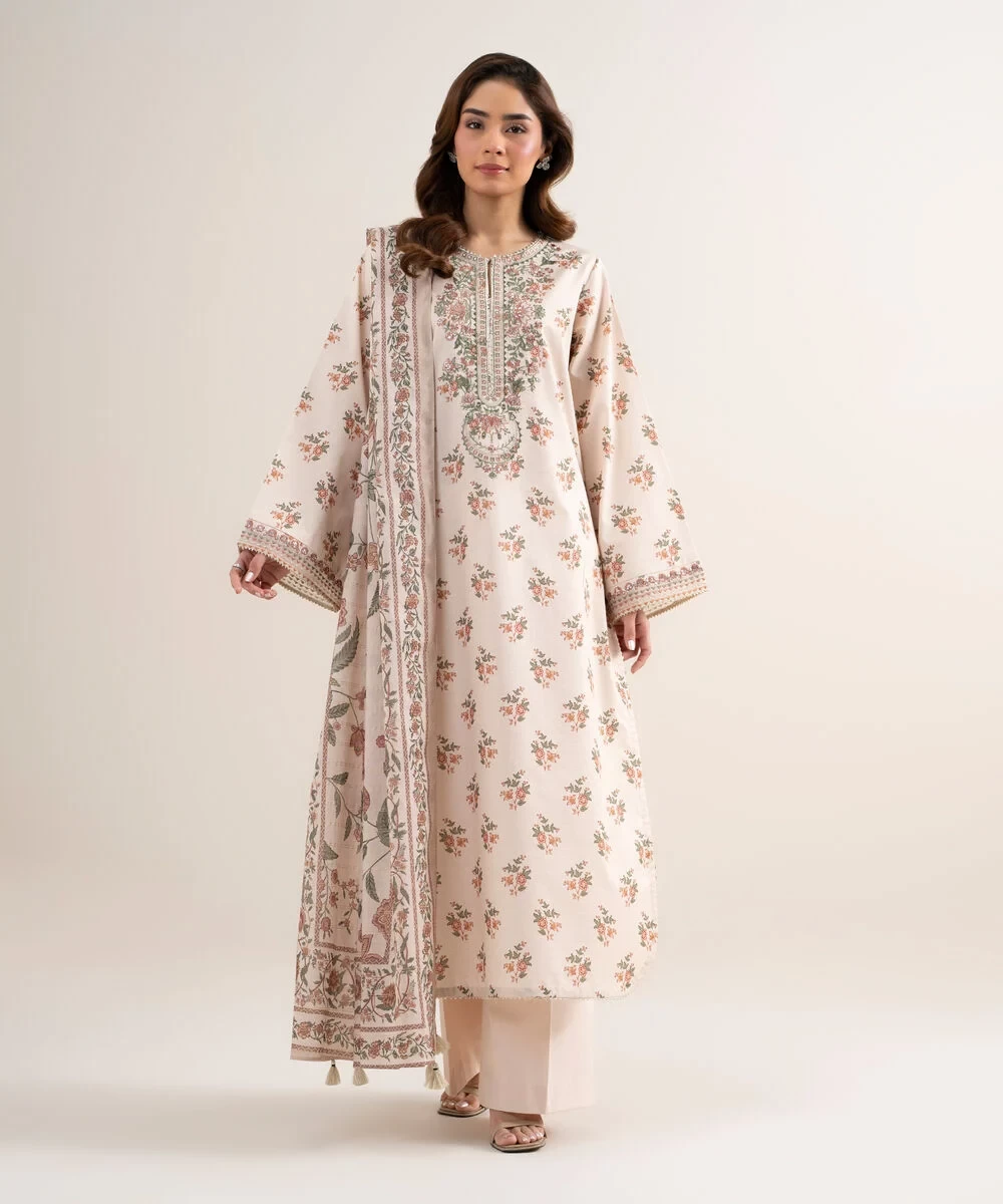3 Piece - Embroidered Zari Lawn Suit - 2DEDYS26V646