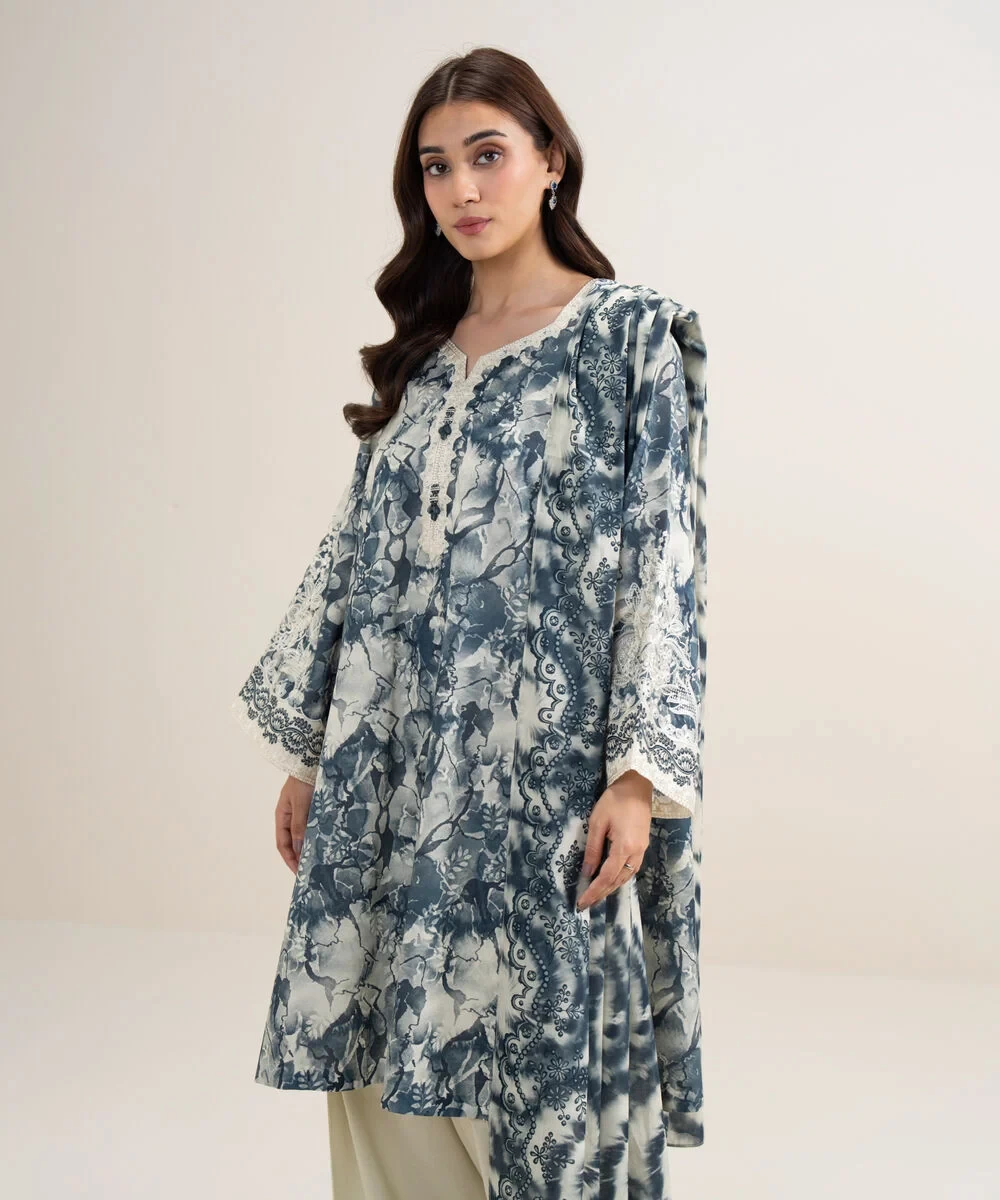 3 Piece - Embroidered Lawn Suit - 3PEDYS26V639