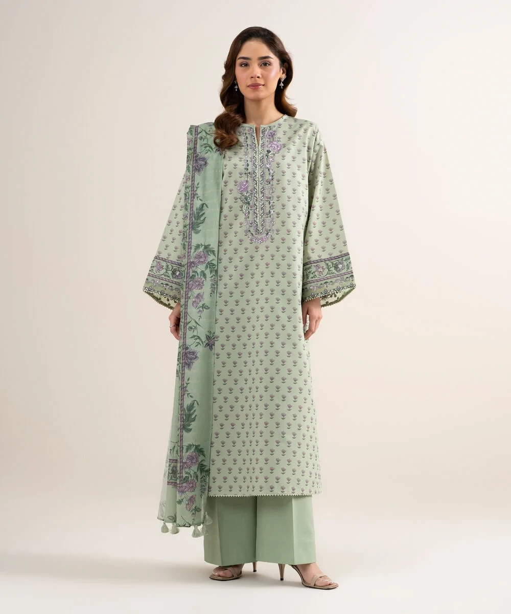 3 Piece - Embroidered Zari Lawn Suit - 2DEDYS26V645