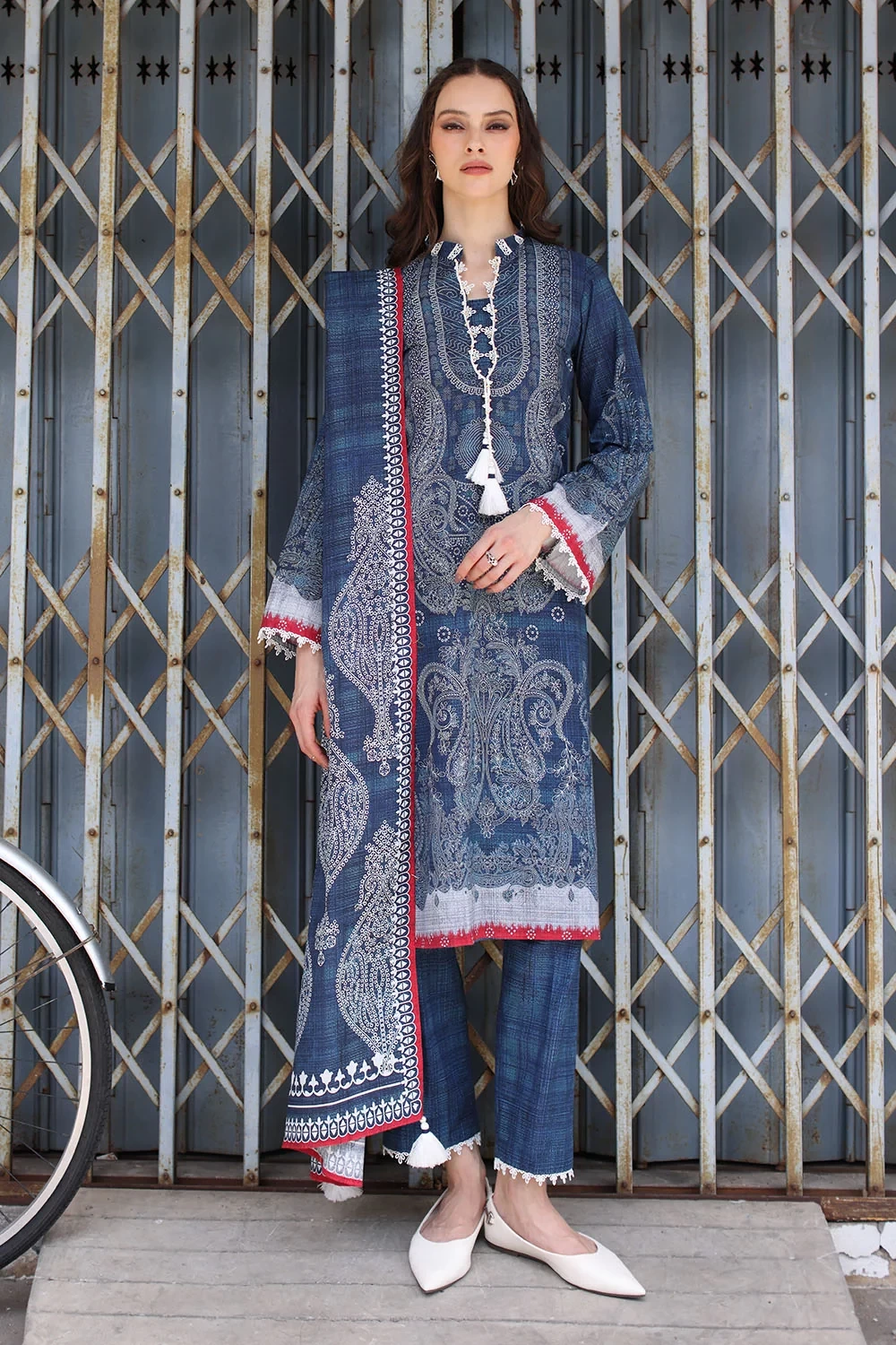 3 Piece Printed Khaddar Suit with Printed Khaddar Dupatta and Printed Trouser - 