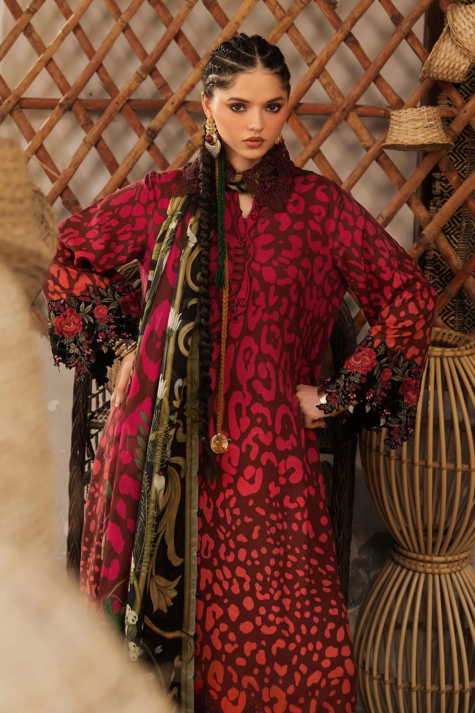 3 Piece Embroidered Linen Suit - MPT-3101-A