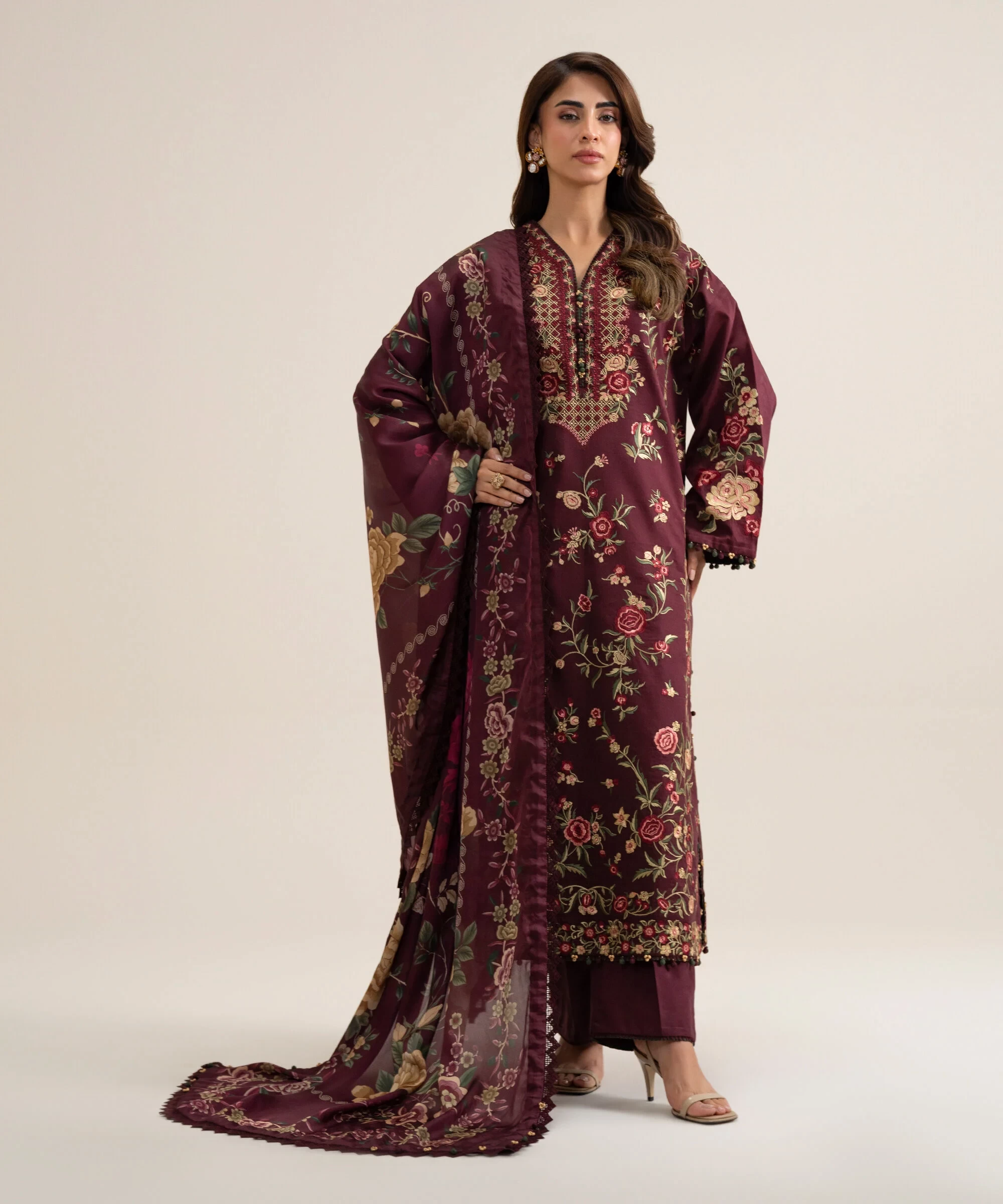 3 Piece - Embroidered Cotton Suit - U3PELXS26V99