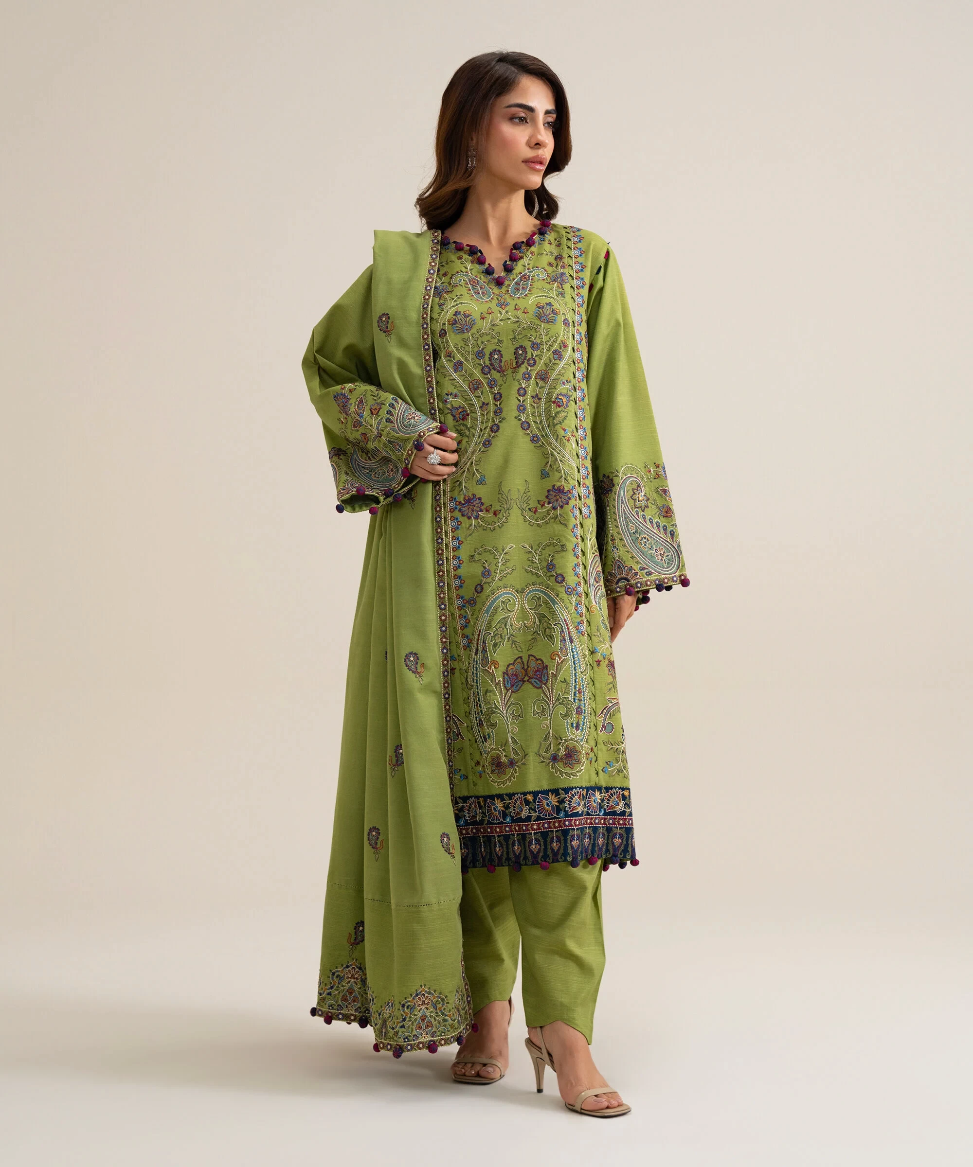 3 Piece - Embroidered Basic Khaddar Suit - U3PELX26V933