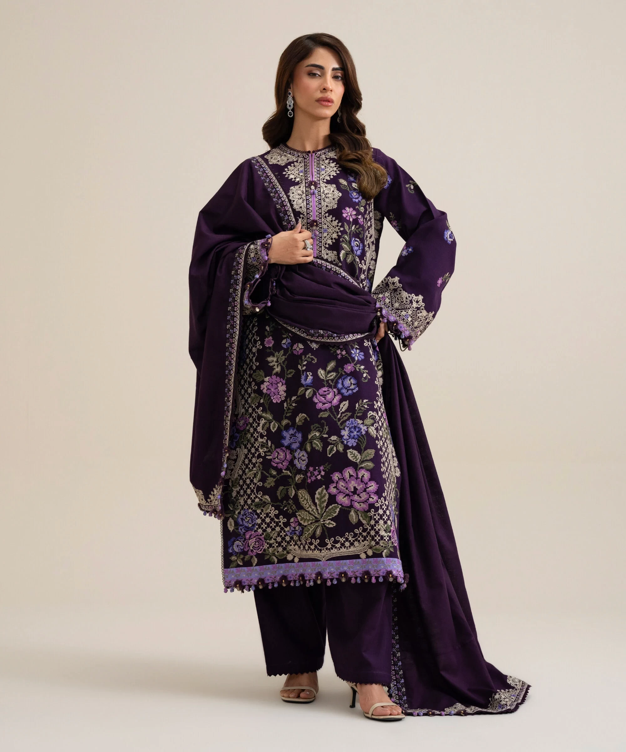 3 Piece - Embroidered Basic Khaddar Suit - U3PELX26V936